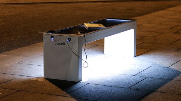 Croatian smart bench