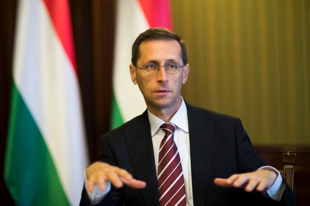 Selon Varga Mihály, la croissance hongroise se porte bien