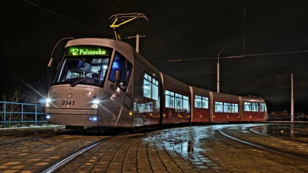 Mais sous la surface, il y a eu également un développement malsain 