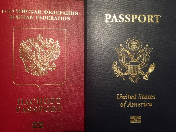 Au moins 46 100 des 136 100 visas de visiteur américains ont été accordés à des Russes hors du pays entre septembre 2017 et août 2018, selon les données du département d'État américain RBC.