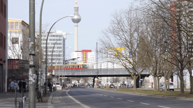videoblocks-morning-in-berlin-streets-and-buildings-traffic-and-people-trains-and-cars-_sq-eg8q9n5g_thumbnail-full01