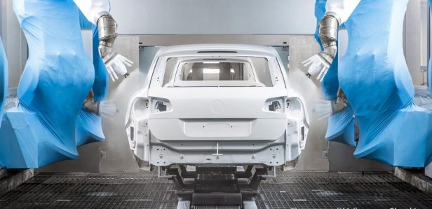 La croissance plus rapide des importations est fortement liée aux facteurs prix, principalement le pétrole brut plus cher.