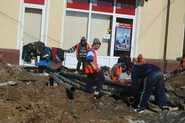 workers-romania.arhivafoto