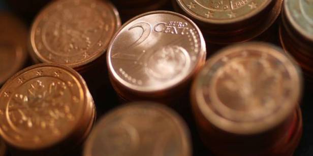 linflation-en-zone-euro-revue-en-baisse-a-1-9-sur-un-an-en-novembre-1320143