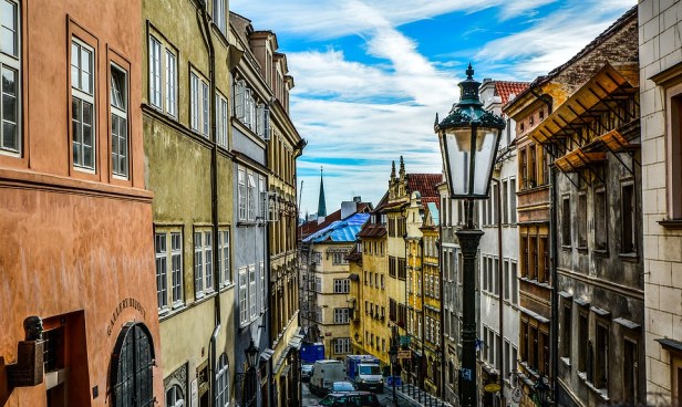 prague-2093627_960_720