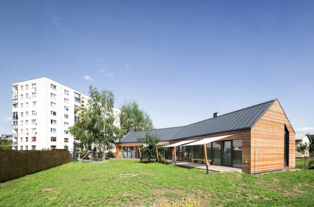 house-in-slovkia-brings-back-the-childhood-memories-1