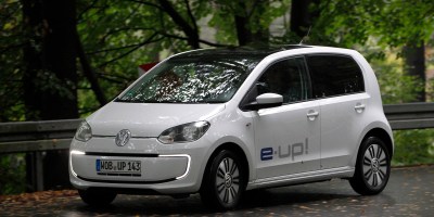 "La bonne nouvelle est que ces trois modèles seront apparemment produits en grande série", a déclaré Martin Jesný, analyste industriel au magazine Revue Priemyslu.